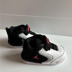 Jordan toddlers sneakers